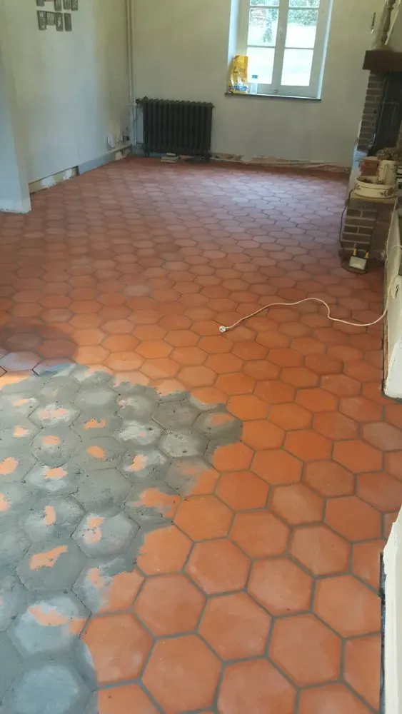 Pose de tomettes anciennes dans une maison individuelle dans l'Yonne (4)