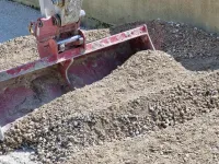 Création d'un terre plein pour stationnement dans la région de Troyes (3)
